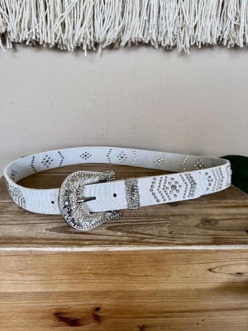 Y2K‎ Genuine Leather White Snake Embossed Rhinestone Silver Studs Buckle Medium
